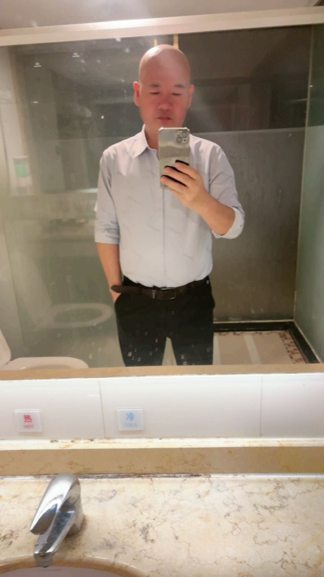 ����׳����